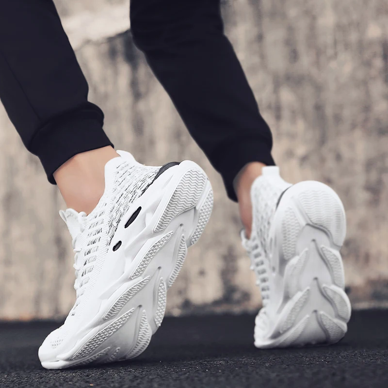 mens athletic footwear