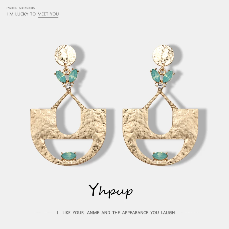 

Yhpup Zinc Alloy Metal Face Rhinestone Drop Earrings Satement Groot Fine Earrings For Women Fashion Jewelry Orecchini 2019 Gifts