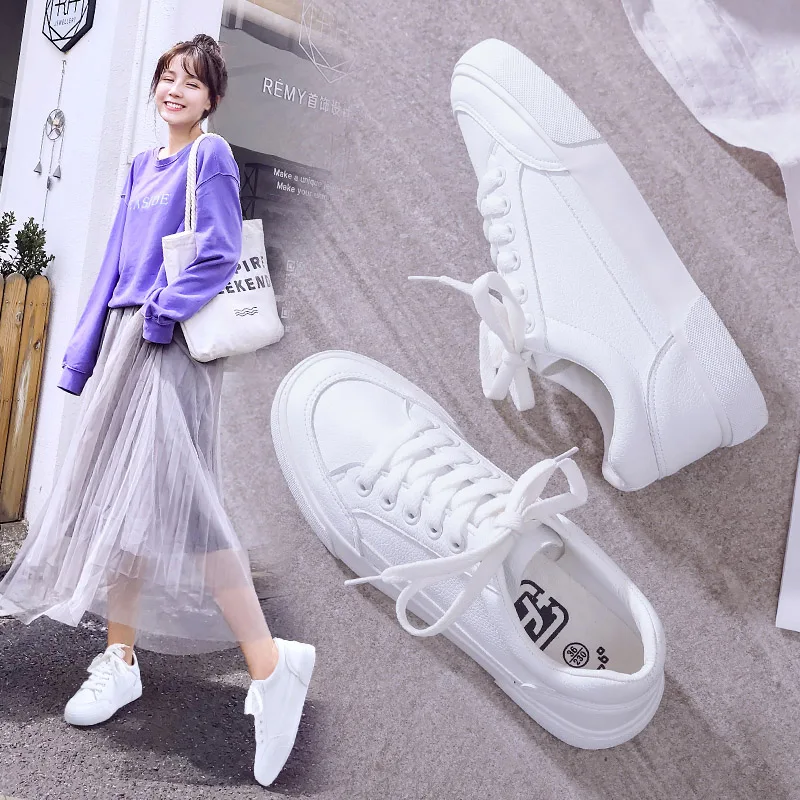 

Small white shoes female 2019 foreign air spring new wild casual shoes students flat spring women's shoes summer white shoes