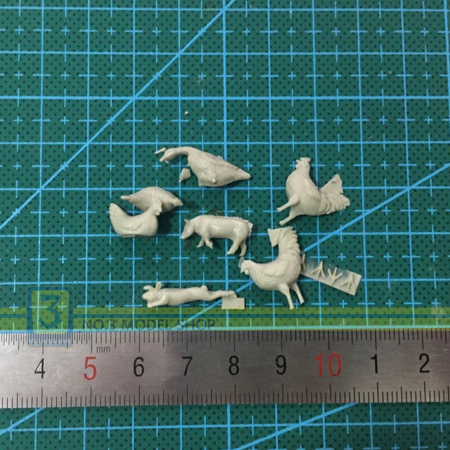 

Toy 1/35 Resin Models SoldierChickens Ducks And Pigs Rabbit Animal Resin Model