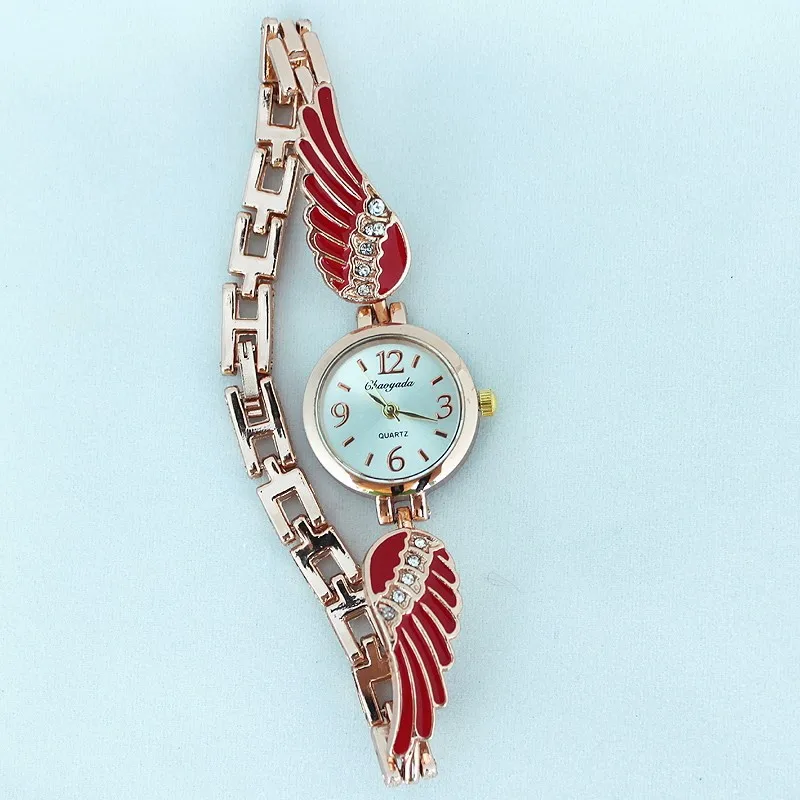 O91 (12) wristwatch c