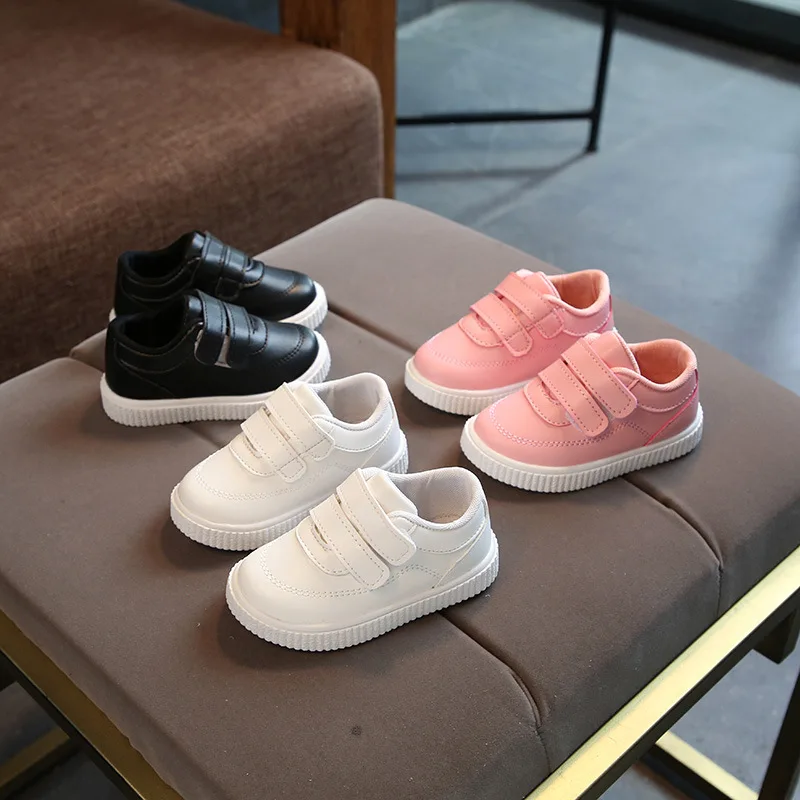 

2018 Autumn new 1 to 3 years old baby boys and girls sports shoes soft infant casual shoes toddler first walk shoes newborn shoe