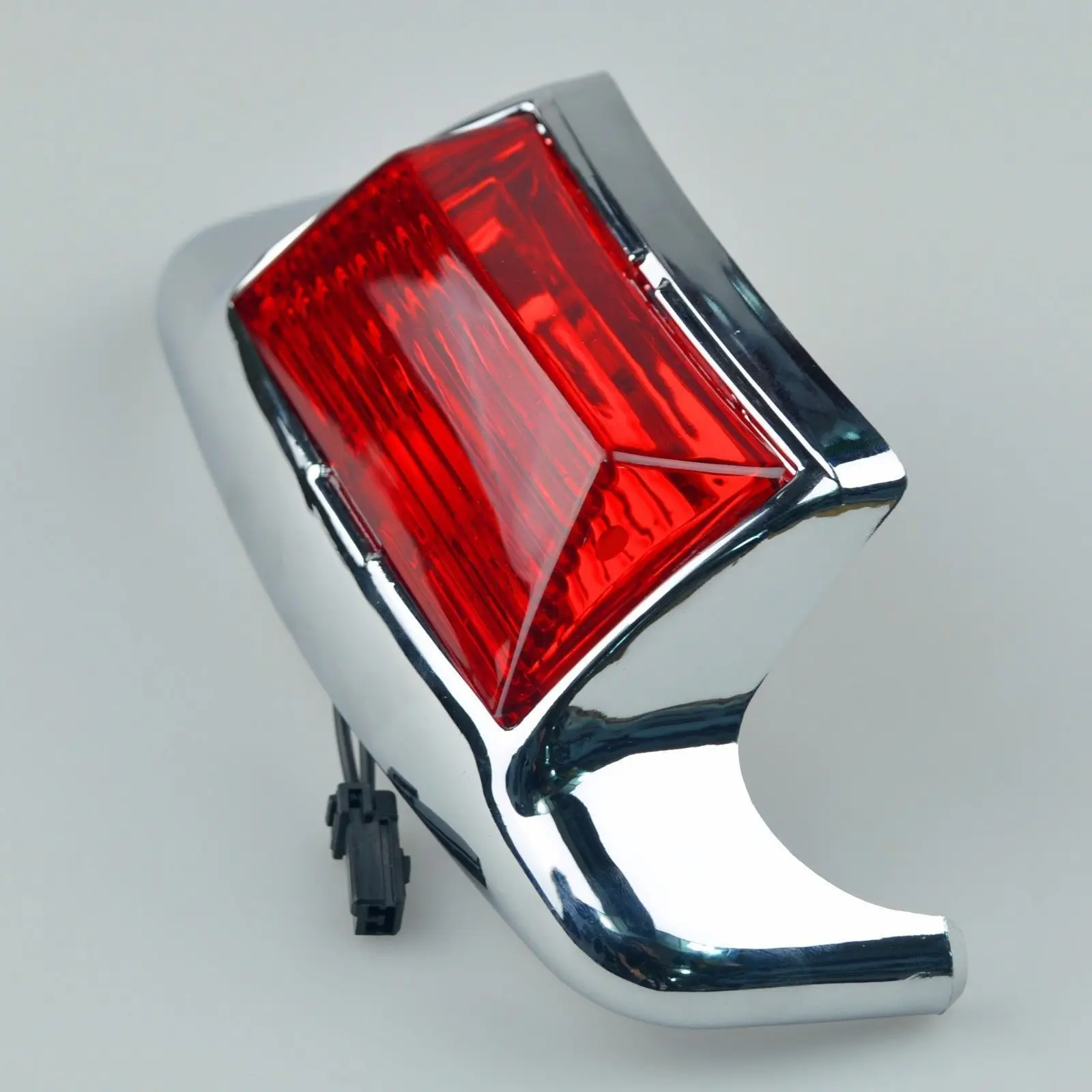 

Rear Fender LED Tip Light For Harley FLHT FLT FLHS FLHR FLHTC FLSTN Road king FL