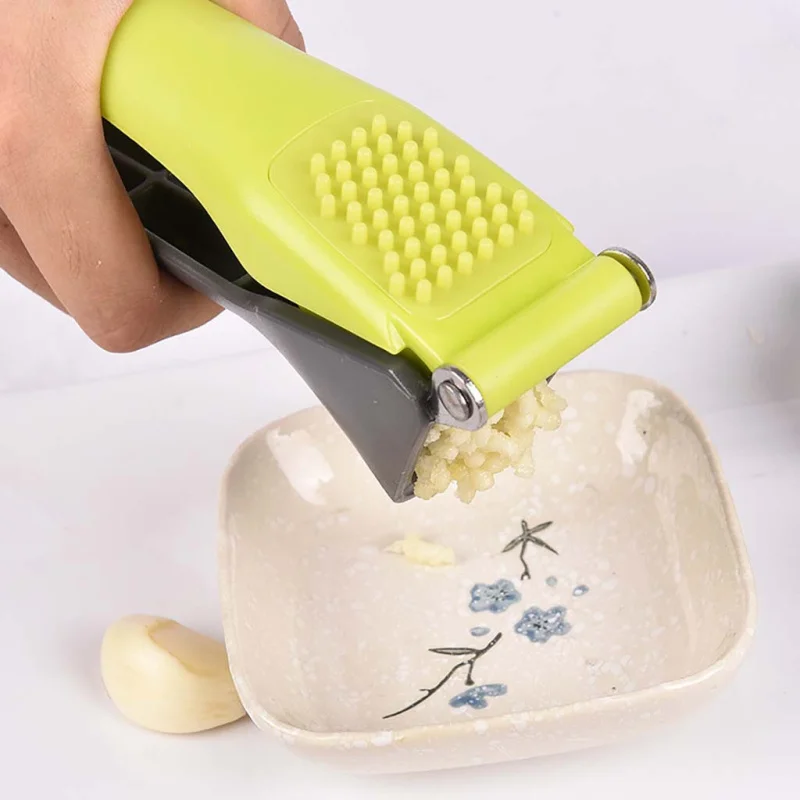 1pc Cooking Assistant Useful Household Supplies Kitchen Gadget Manual Garlic Crusher DIY Food Maker Labor-saving Garlic Presser