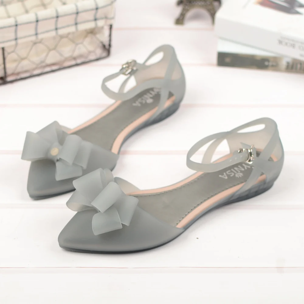 2019 summer pointed plastic shallow mouth sandals with a beach casual soft bottom butterfly results frozen shoes