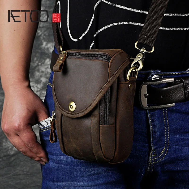

AETOO The first layer of crazy horse leather men's camera vintage brown 7-inch mobile phone with a small leather pocket