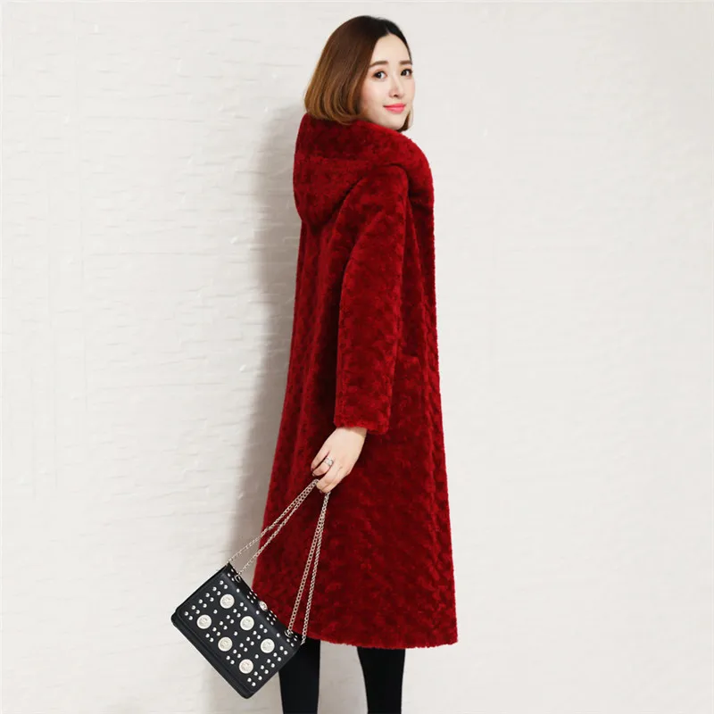 Новинка, кашемировое пальто на зиму, Женская длинная овечья Вельветовая куртка, двухсторонняя одежда с капюшоном, женская верхняя одежда, высокое качество, шерстяные пальто DT0479 - Цвет: Wine red