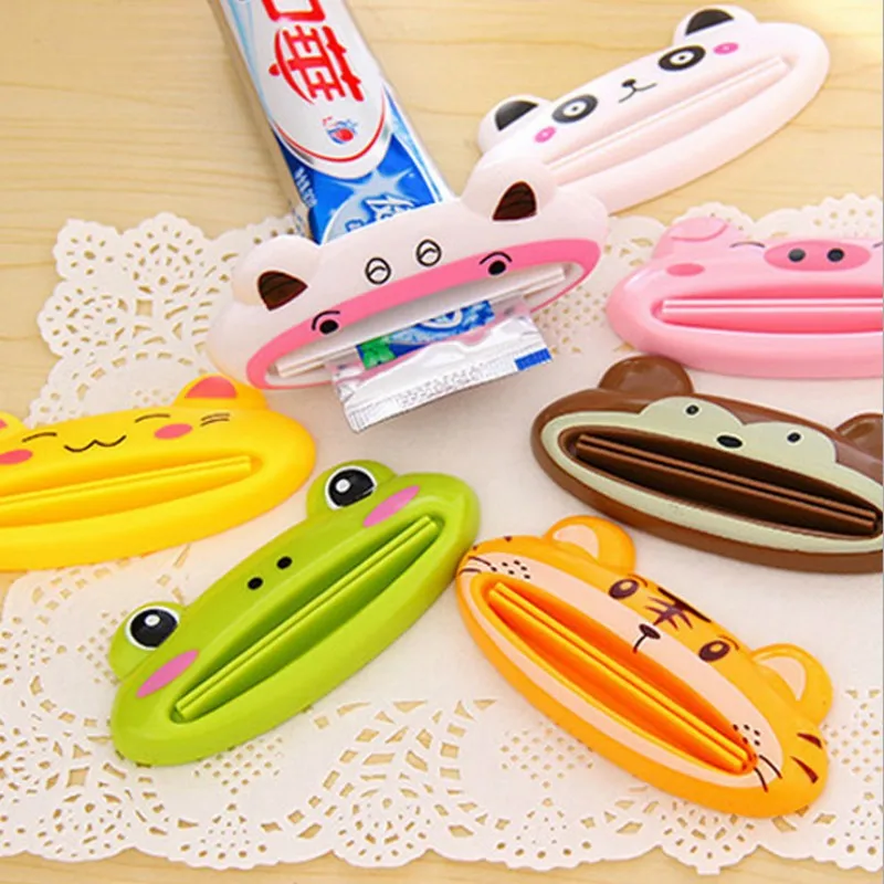 

2PCS multicolor Cute Animal Multifunction portable Plastic Toothpaste Squeezer Bath Toothbrush Holder bathroom sets home items