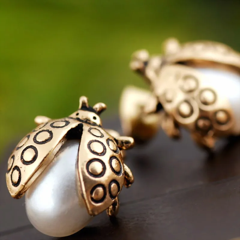 

Iutopian vintage ladybird pearl earl earring for women # CLE001