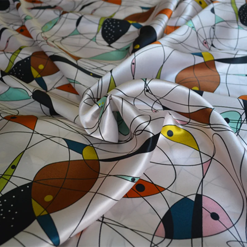 Новинка, чистый шелк тутового шелкопряда, цифровая печать, Модный цветочный шелк для платья, занавески, одежда, постельные принадлежности, шарф, много цветов