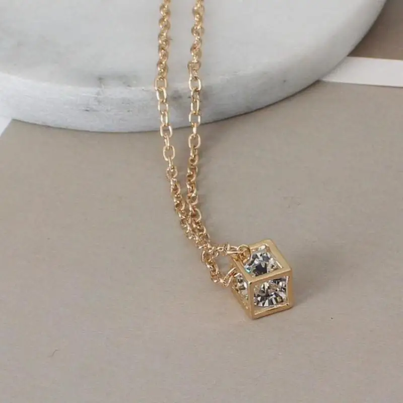 

Fashionable Love Cube Three-dimensional Necklace Shiny Charm Rhinestones Small Box Short Clavicle Chain Maxi Necklace & Pendants