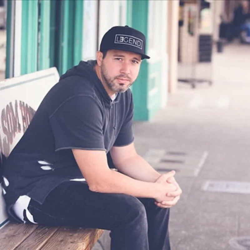 4203627453_581486893