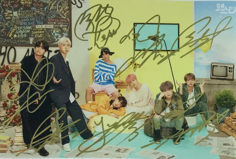 防弹少年团 BTS 亲笔签名照片 多款 5送1 2019 防弹少年团 签名照 3