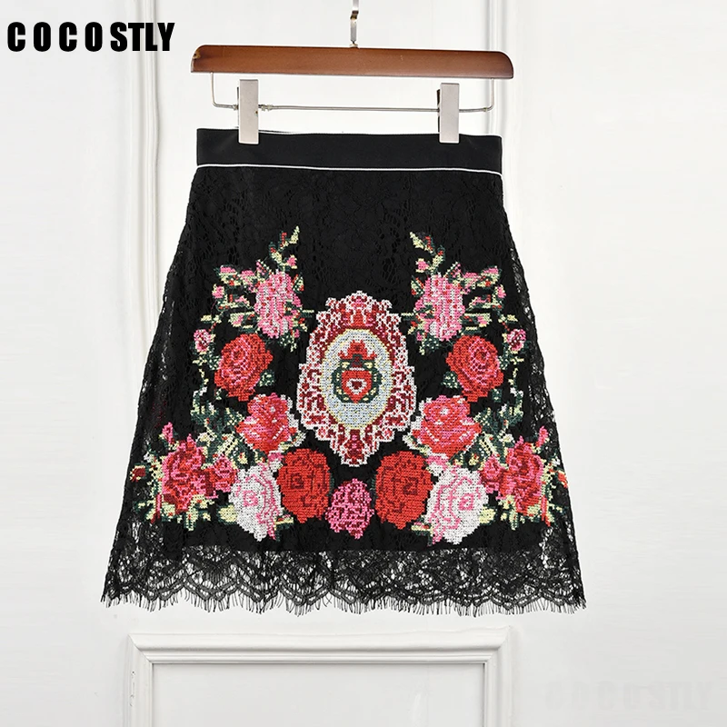 

Summer Black Vintage Floral Rose Embroidery Mini Skirt Women 2019 Luxury High Waist Lace A Line Skirt Tunic Lady Party Clothes