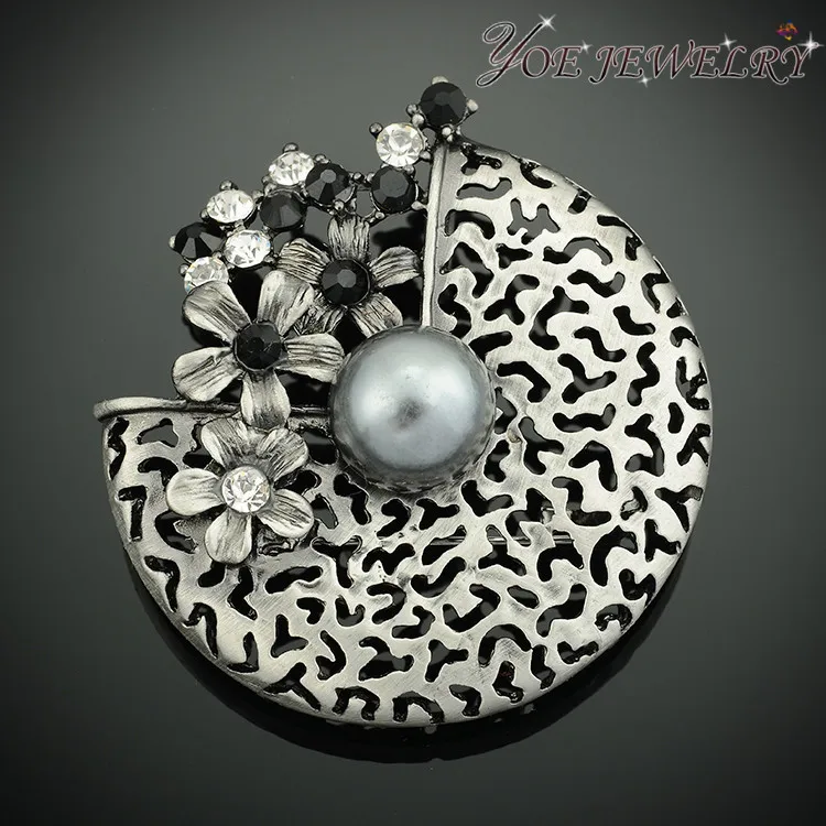 

IYOE Creative Cap Metal Flower Inmitation Pearl Brooches For Women 2016 Safety Pin Brooch Vintage Scarf Jewelry Accessories
