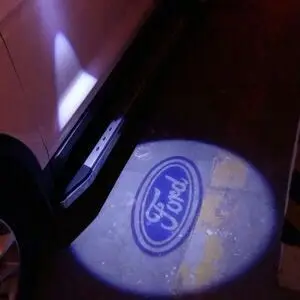 2Pcs-Ghost-Shadow-Light-Welcome-Lamp-Logo (1)