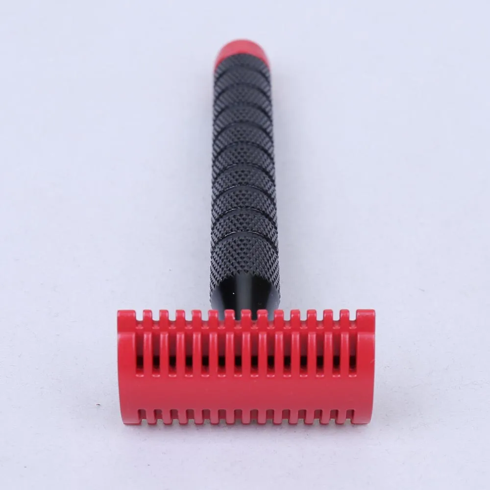 

Yaqi Long Red And Black Color Shaving Razor