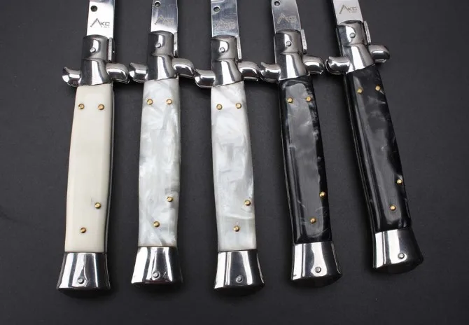 Voltron 440C shell 58HRC high quality outdoor portable folding knife camping tactical knife Voltron 440C shell 58HRC high quality outdoor portable folding knife camping tactical knife