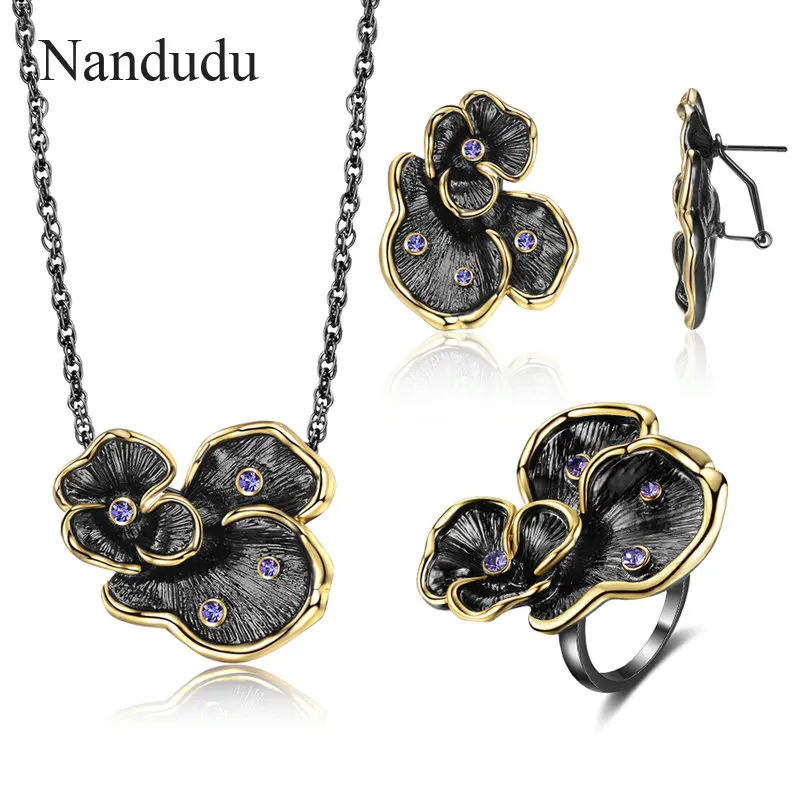 

Nandudu Black Gun Vintage Flower Necklace Earrings Ring Jewelry Sets for Women Statement Yellow Gold Lace Jewellery CN511