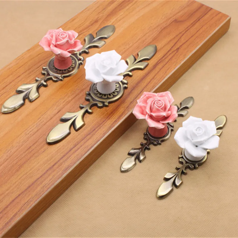 

Pink White Rose Ceramic Alloy Base Door Handles Kitchen Cupboard Closet Drawer Cabinet Pull Knobs Furniture Accessories