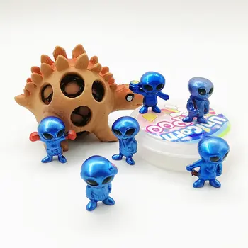 

Hot Alien Cartoon Figure Toy Mini Doll Toys Novelty Kids Unpacking Action Capsule Doll Baby Toys Figures Xmas Gifts Hand Model