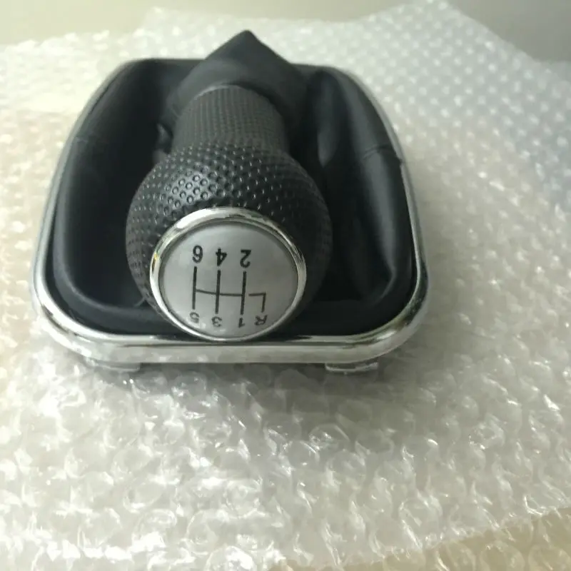 NEW GEAR SHIFT KNOB WITH SLIVER CAP 6 GEAR 23MM WITH CHROME FRAME FOR