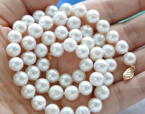 

huij 004203 ROUND white Freshwater cultured PEARL NECKLACE