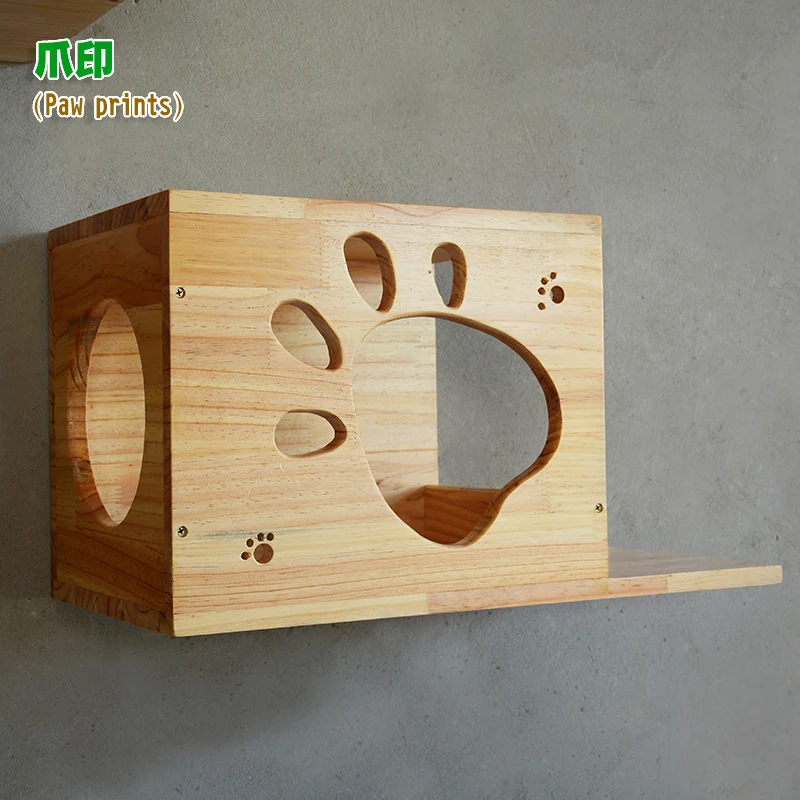 Paw prints