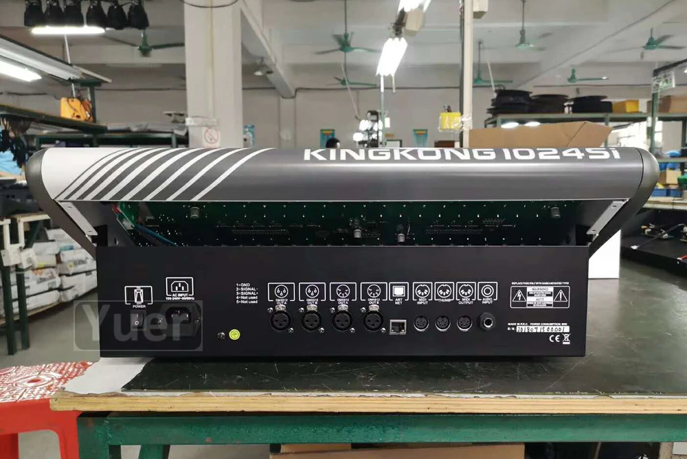  Dj Equipment King kong 1024si DMX Controller Moving Head Lighting Console Computer Stage Lights Con