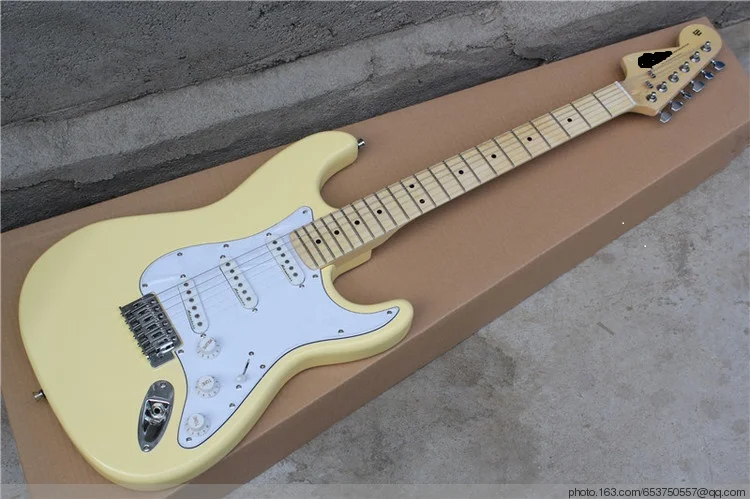 

Free Shipping Factory Custom Shop new st reversed headstock Head Electric guitar Cream color electric guitar with case