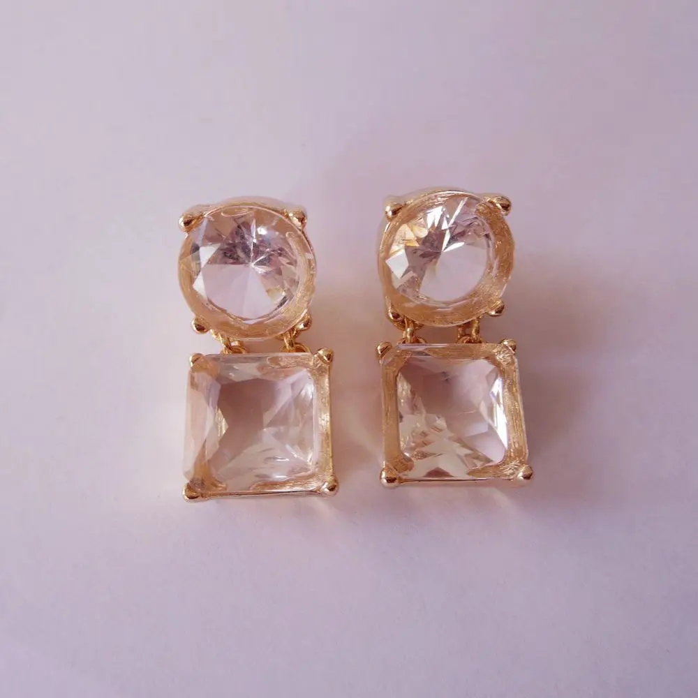 square earring
