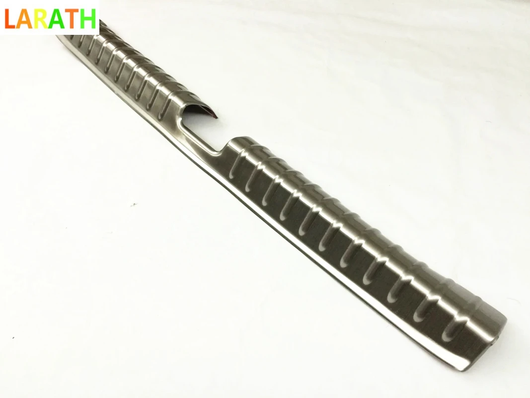 

For Honda City 2014 2015 2016 Stainless Steel Built-in rear bumper foot plate 1pcs