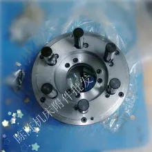 Три коготь с коническим отверстием производства патрон K11 200C/D6