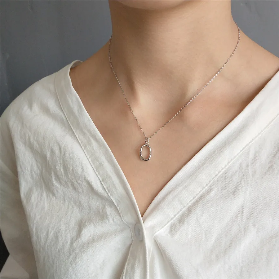 

Martick Persanality 925 Silver Irregular Round Design Pendant Necklace O Shape Link Chain Necklace For Woman Jewelry GSN26