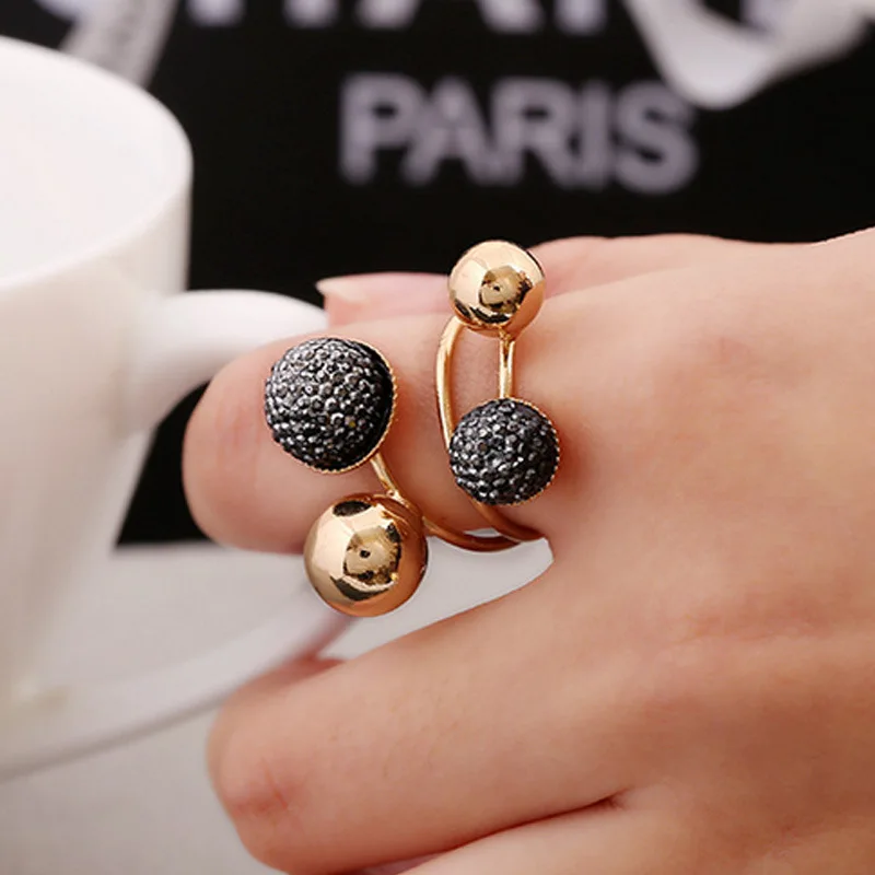 

Fashion Accessories 2018 Ladies Rings Alloy Golden Female Ball Girl Fingering Double Beads Antique Opening Knuckle Ring
