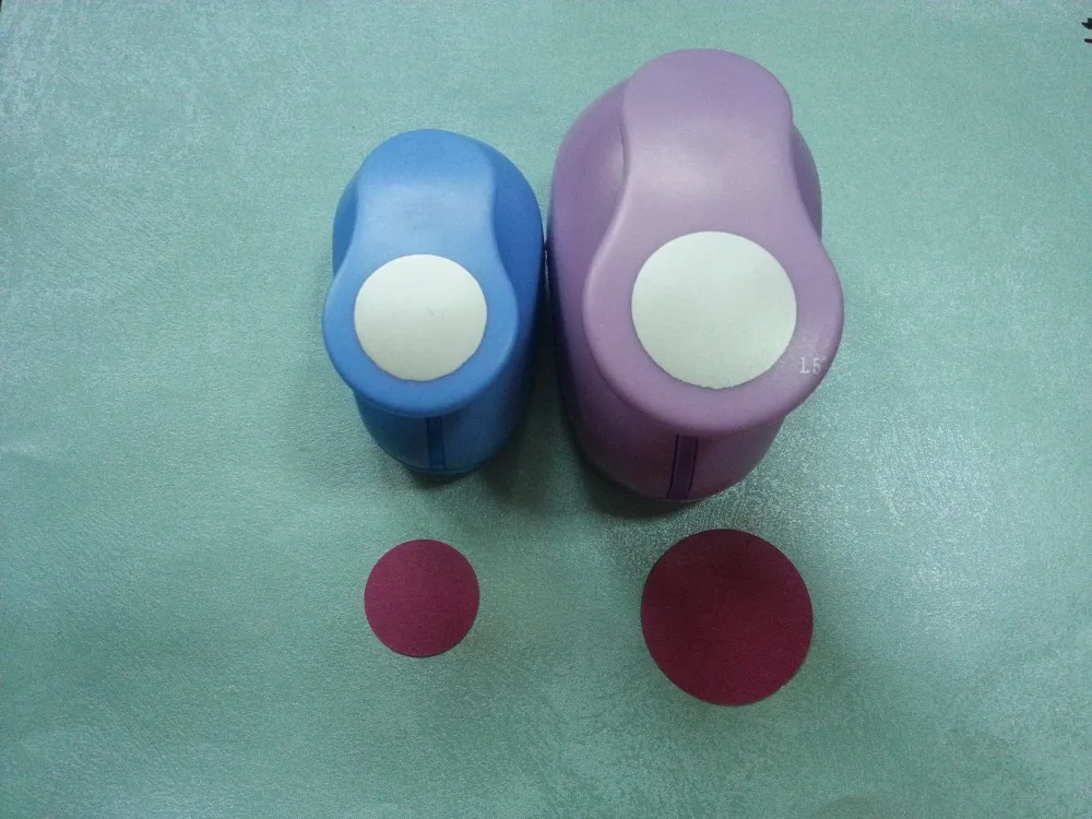 

2pcs/lot Circle Shape Craft Punch Set Paper Cutter Scrapbooking Machine Eva Foam Hole Puncher Free Shipping