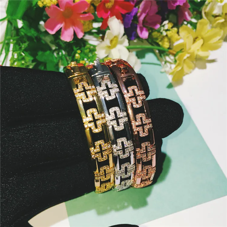 

Aishabeini Fashion Luxury brand Water drill Charm Silver Bracelet for Women Bracelets Bangles Party Gift pulseras SL037