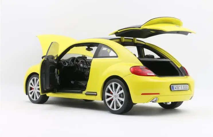 1:18 передовая игрушка из сплава, 2013 Volkswagen Новая коллекция Beetle Модель литья под давлением металлическая модель игрушечного автомобиля