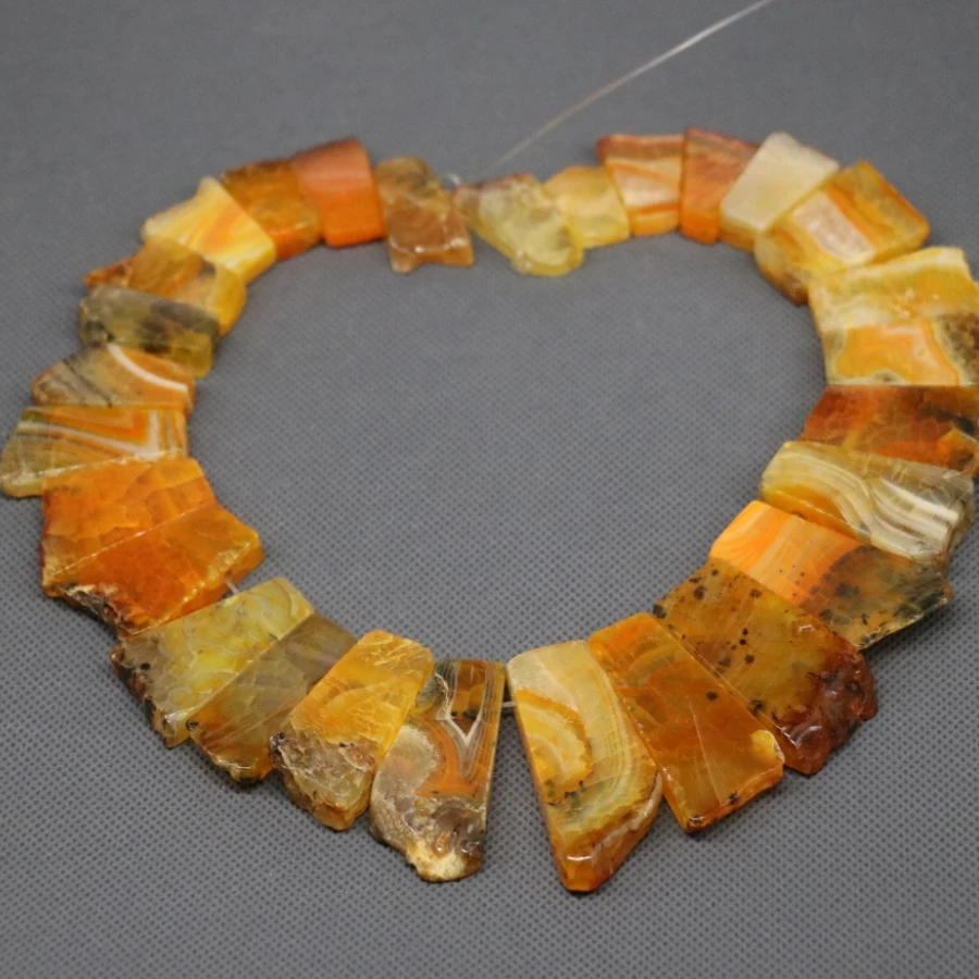 Ceny Żółty kromka kamień koraliki, płaski barwione punkt naszyjnik, 2017 Freeship Super popularność moda europejska biżuteria dla kobiet