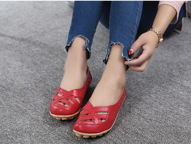 2017 Women's Casual Shoes Genuine Leather Woman Loafers Breathable Summer Shoe Flats with Hollow Out Mother Shoes Big Size 35-44 18