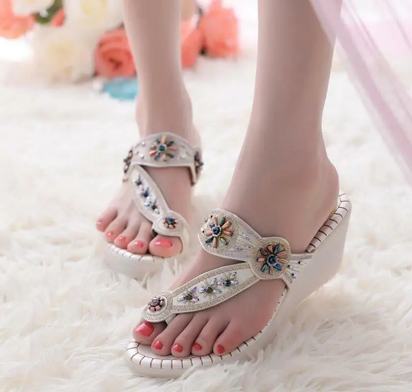 

Boho Womens Rhinestones Crystal Beads Summer Slippers Embroidered Flip Flop Platform Heel Sandals Shoes Black White A570