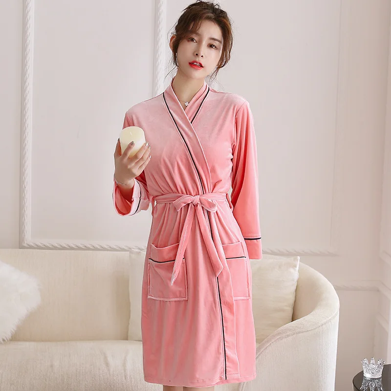 Autumn winter gold velvet women/man bathrobe solid mid length lovers kimono robe