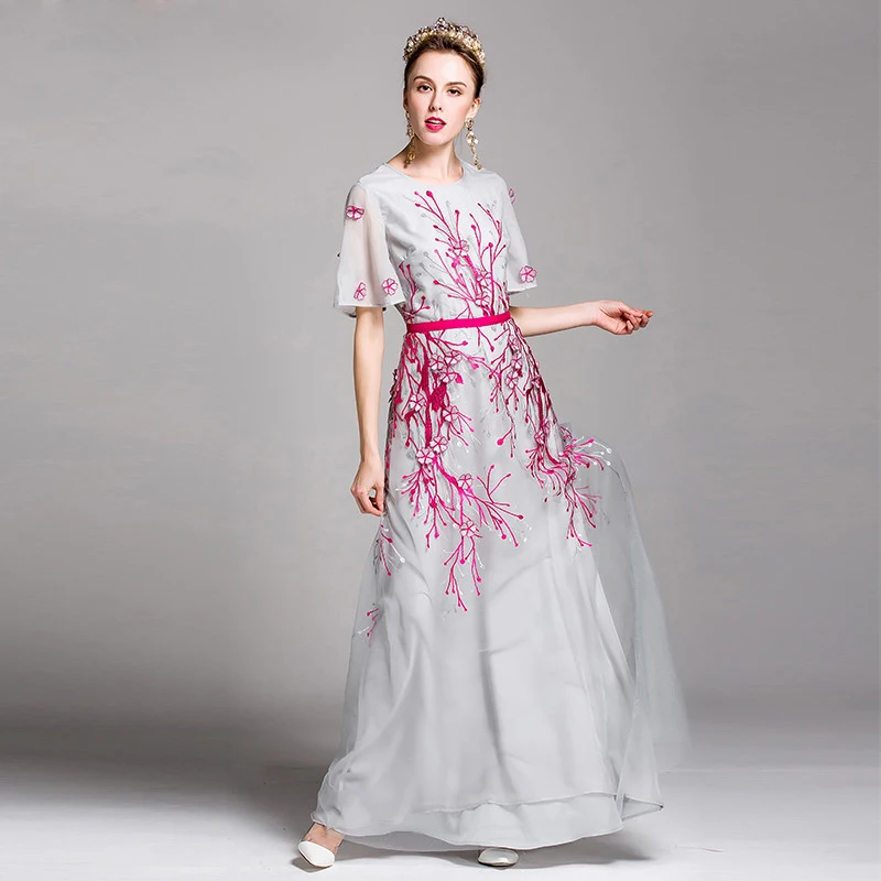 

High Quality 2017 Spring New Maxi Dress Women's elegant art Flower embroidery Floor Length Party Long Dress
