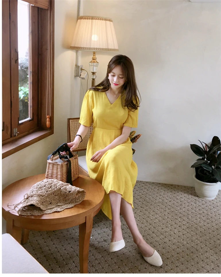 Летняя новая женская одежда, корейское тонкое шифоновое длинное платье с коротким рукавом и v-образным вырезом на талии, желтое женское платье средней длины с поясом