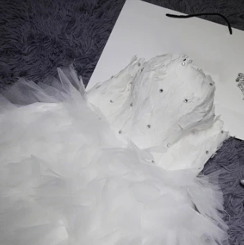 

2020 Cheap Short Wedding Dresses for Party vestido de noiva Weddig Gowns Feathers Dress With Beads Summer Bridal Dress