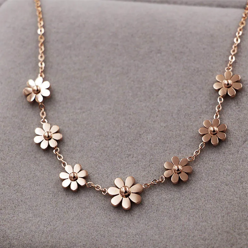 

New Titanium Steel Brand Jewelry Daisy Anklets For Women Rose Gold Color Fashion Prevent Allergy Summer Jewelry
