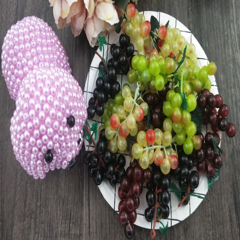

2PCS Fruit Realistic Fruit Artificial Grapes False Plastic Decoration Wedding Party Home Garden Decoration Mini Fruit Simulatio