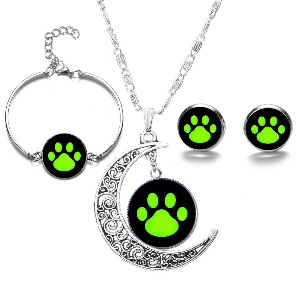 

Comic Ladybug&Black Cat Noir Green Bear Claw Errings Bracelet Necklace Keychain Lady Bug Action Figure Toys For Children Cos TOY