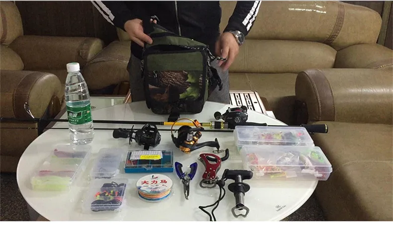 Description Picture 5 of itemFishing Bag Rod Hanging Multi-purpose Lure Waist Bags Square Camoflage Lure Tackle Storage Shoulder Messenger Nylon Bags