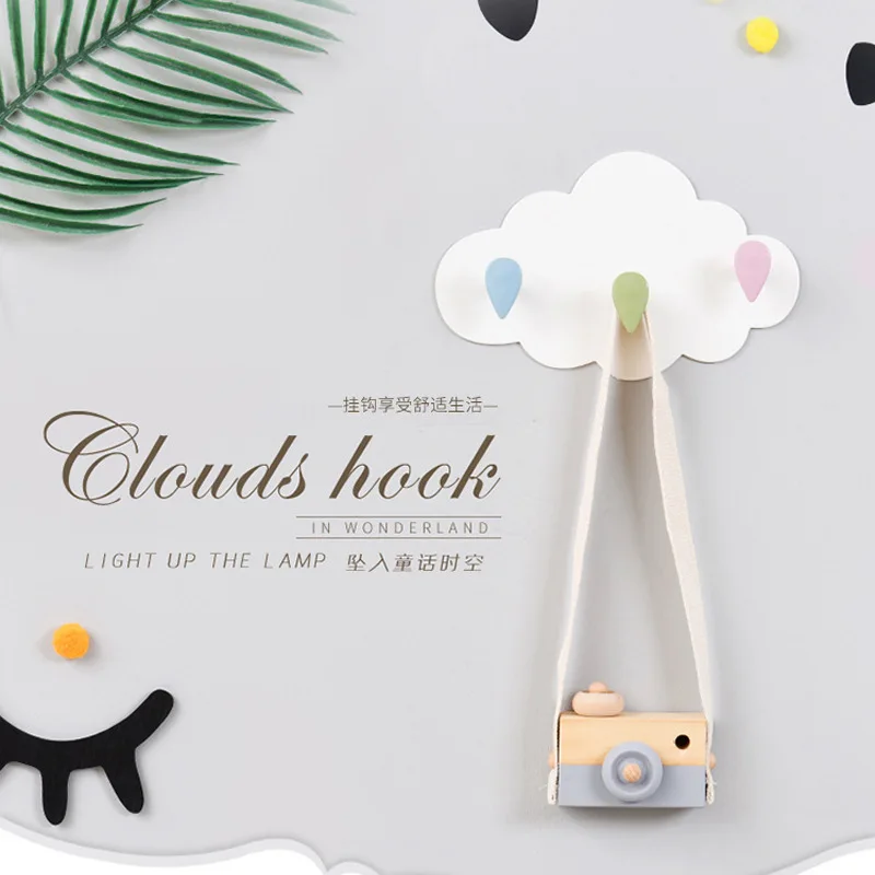 

Creative Cloud Shape 3 Hooks Storage Rack Wall Hanger Cloth Towel Hooks Sticky Plastic Seamless Decoration Plastic Storage Hook